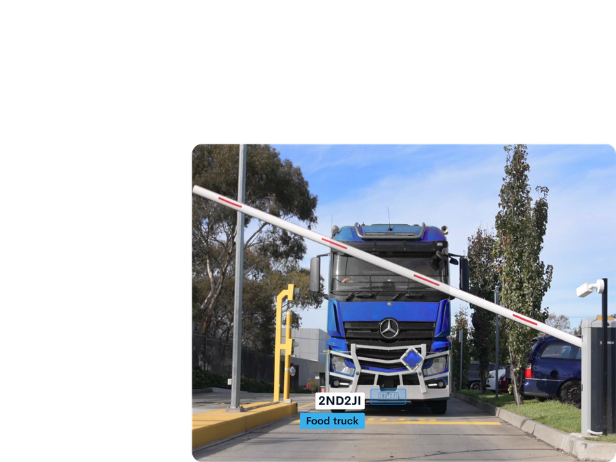 Truck arriving at a depot gate with Rapid compliance and arrival tracking overlay